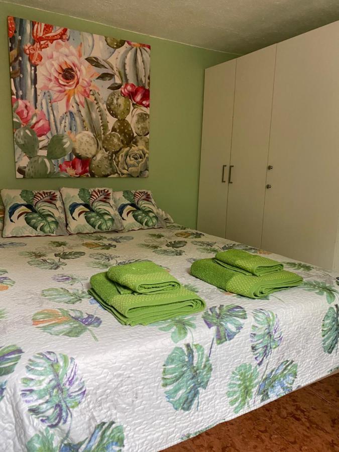 Estudio En La Playa De Calafell. Barcelona Eksteriør billede